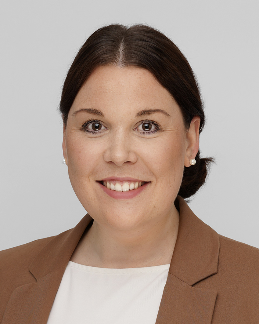 Carolin Oeser Global Director HR SONOTRONIC Ultraschall Technologie