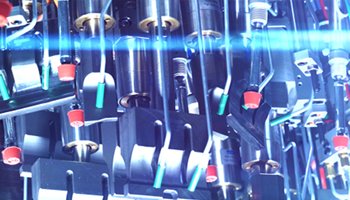 Ultraschall in der Kunststoffverarbeitung, Medizintechnik und Automobilindustrie